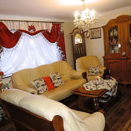 Ko Czewo Near Lakes And Forests Сasa de vacaciones