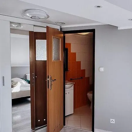 Ko Czewo Near Lakes And Forests Сasa de vacaciones *